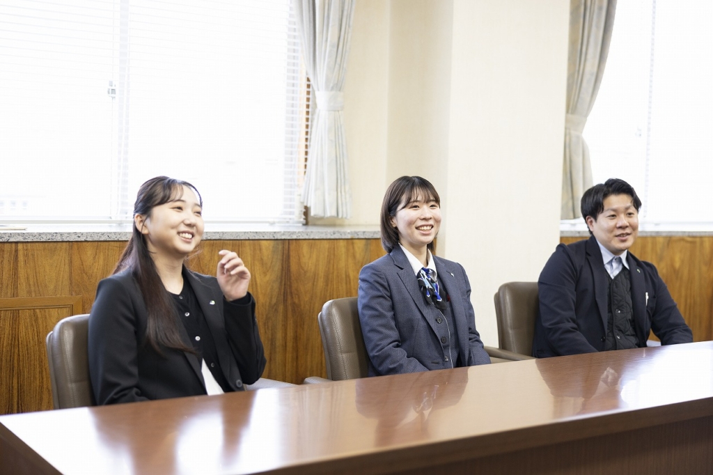 働きがいを語る3名の若手社員