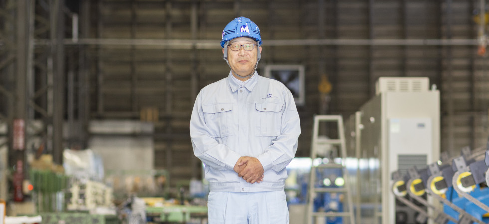 安井和基 取締役 成形機事業部長 安井和基