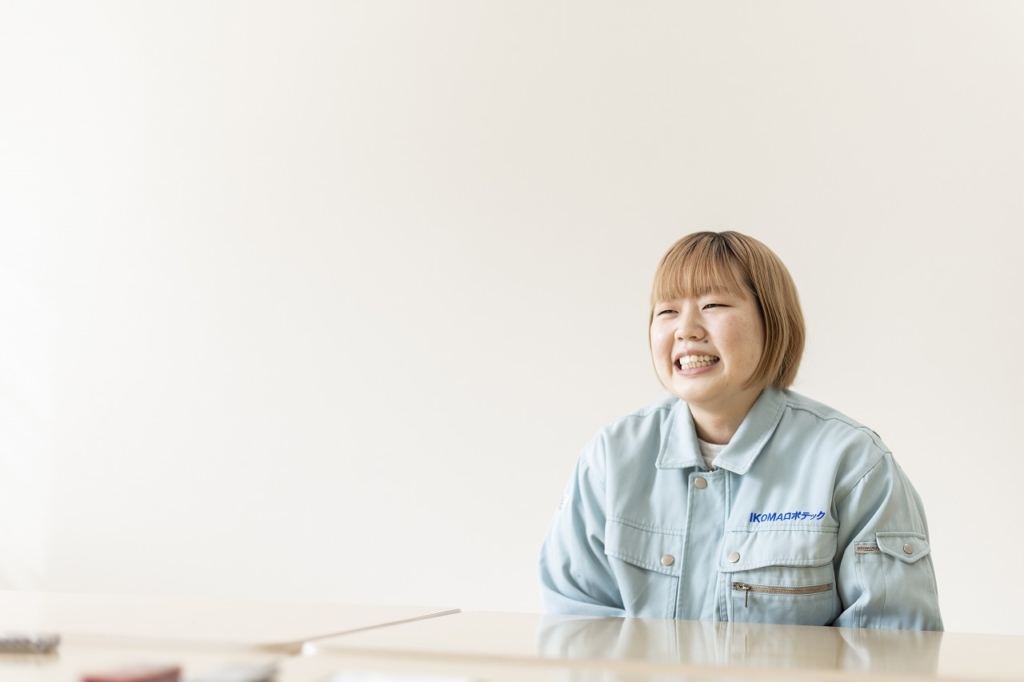 笑顔を浮かべる土井さん