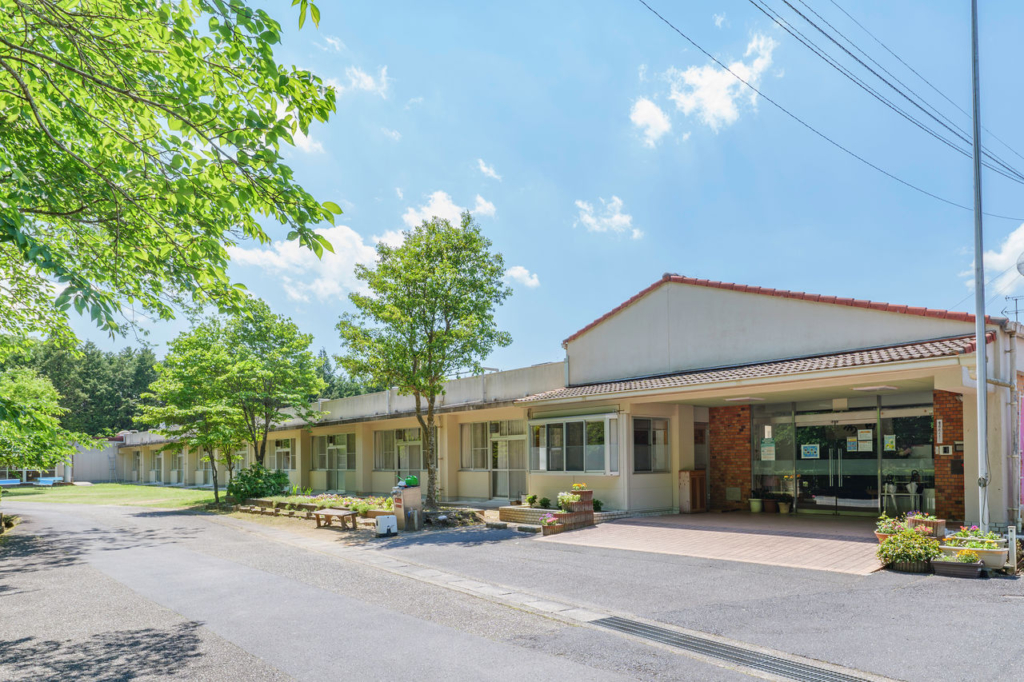 「白寿荘」の建物外観