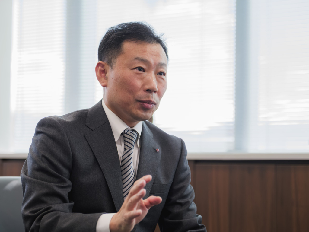 株式会社ソフィア代表取締役 全本靜弘